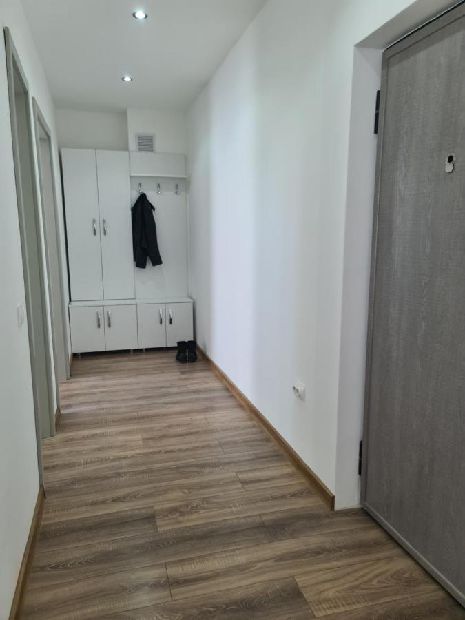 The Best Apartment Хунедоара Екстериор снимка